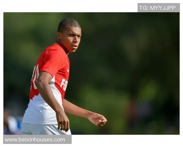 姆巴佩五大高光时刻回顾 从青涩少年到世界足坛巨星的崛起之路